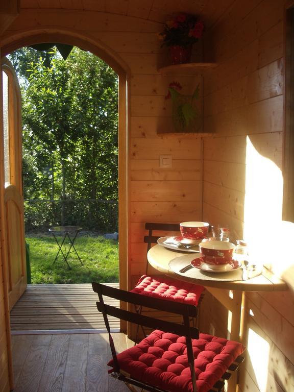 La Ferme Du Chauchix Hotel Ламбал Стая снимка