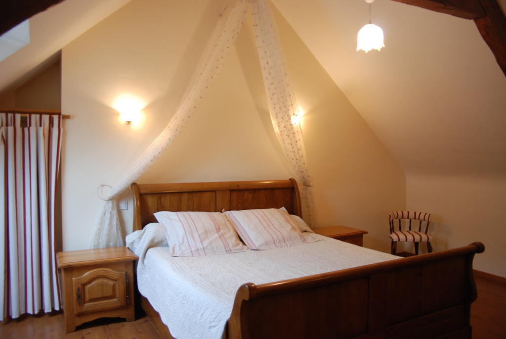 La Ferme Du Chauchix Hotel Ламбал Стая снимка