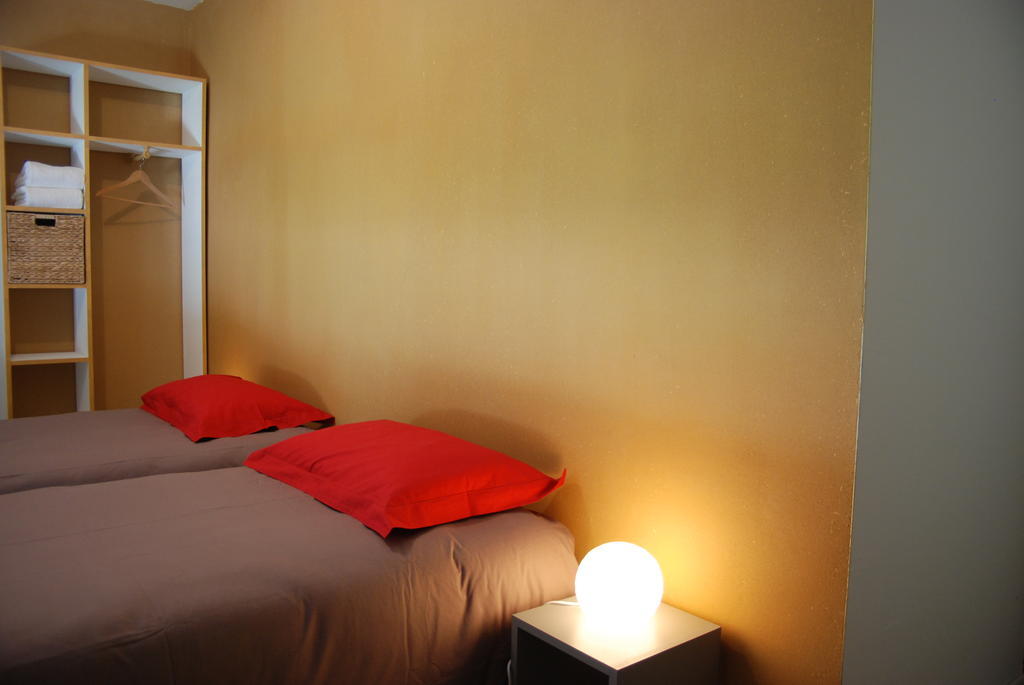 La Ferme Du Chauchix Hotel Ламбал Стая снимка